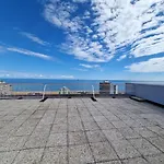 Great Sea View Apartman *