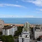 公寓 Great Sea View 利尼亚诺萨比亚多罗