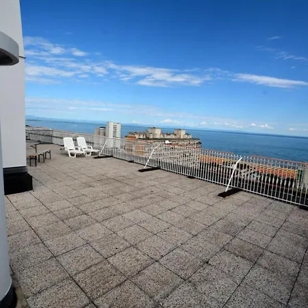 Great Sea View شقة