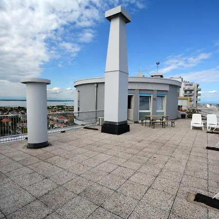 Great Sea View ליגננו סביאדורו